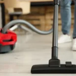 ako-spravne-vysavat-uzitocne-tipy-na-cistenie-roznych-povrchov.webp.webp